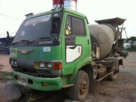 ขายรถโม่ปูน 6 ล้อ