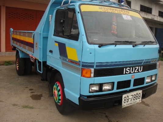 ขาย ISUZU NKR 110 แรงดั๊ม  รถห้างแท้ จดปี 36