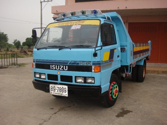 ขาย ISUZU NKR 110 แรงดั๊ม  รถห้างแท้ จดปี 36