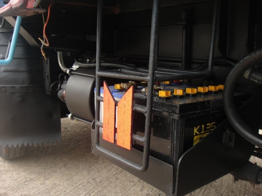 ขาย ISUZU NKR 110 แรงดั๊ม  รถห้างแท้ จดปี 36