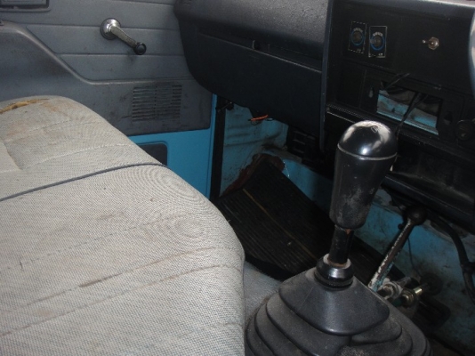 ขาย ISUZU NKR 110 แรงดั๊ม  รถห้างแท้ จดปี 36