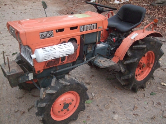 ขาย KOBOTA B7001 รถสวยมากครับมี VDO
