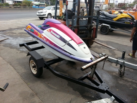 -----**ขาย Jet ski ยืน คาวาซากิ 750 คาบูคู่ พร้อมใช้งาน**