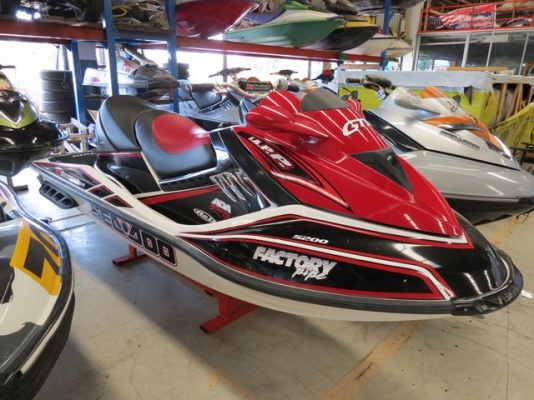 ขาย เรือมือ 2 SEADOO GTX185ปี2006 / 52ชม. ราคา 310,000 บาท