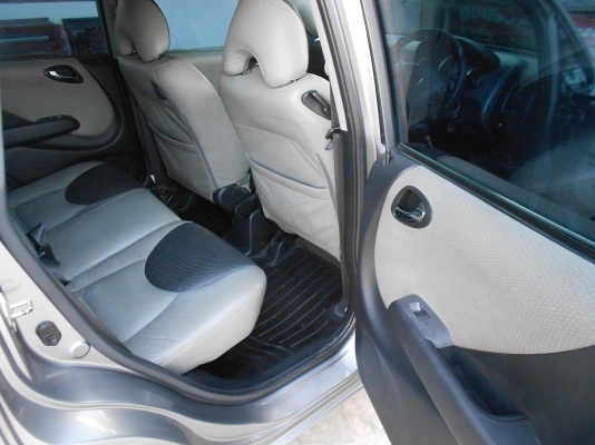 ขายรถสวยพร้อมใช้งาน เล่มทะเบียนพร้อม สวยสุดในรุ่นครับ