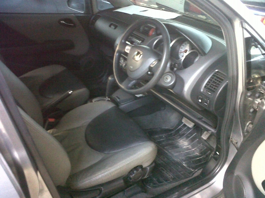 ขายรถสวยพร้อมใช้งาน เล่มทะเบียนพร้อม สวยสุดในรุ่นครับ