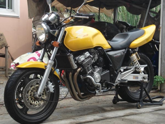 วุฒินนบุรี// CB400sf สวยๆท้ายแต่งเทค1สวยๆเครื่องดีมากไม่เยิ้มยางสวยๆเปลื่ยนใหม่ๆ