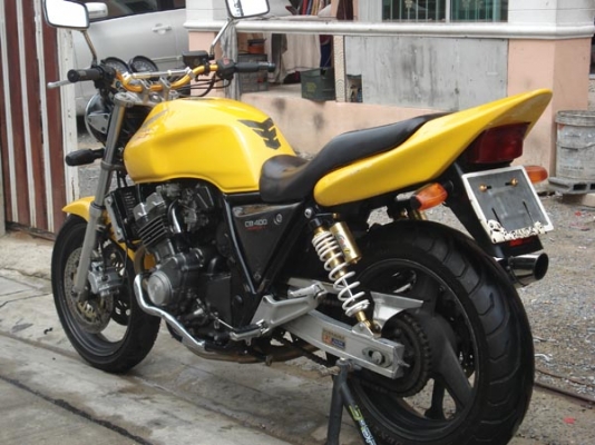 วุฒินนบุรี// CB400sf สวยๆท้ายแต่งเทค1สวยๆเครื่องดีมากไม่เยิ้มยางสวยๆเปลื่ยนใหม่ๆ