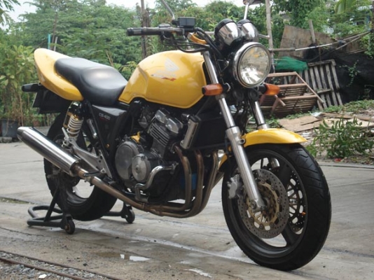 วุฒินนบุรี// CB400sf สวยๆท้ายแต่งเทค1สวยๆเครื่องดีมากไม่เยิ้มยางสวยๆเปลื่ยนใหม่ๆ