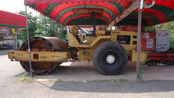 ขาย รถ บด สั่น สะ เทือน SAKAI SV 500 TF