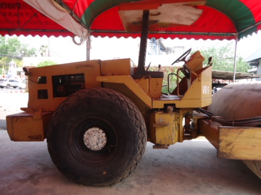 ขาย รถ บด สั่น สะ เทือน SAKAI SV 500 TF