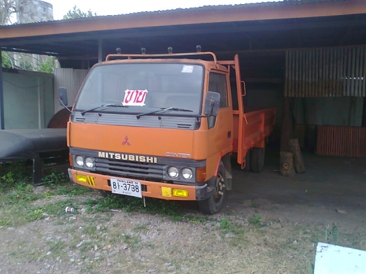 ขายด่วน..รถหกล้อ MITSUBISHI CANTER เครื่องดี คัสซีสวย รถสวยพร้อมใช้งานสุดขีด มีทะเบียนครบ ราคาต่อรองได้.