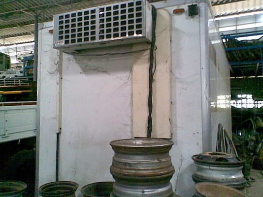 ขายตู้ห้องเย็น พร้อมเครื่องทำความเย็น สำหรับใส่ 6 ล้อ กว้าง 2.05 เมตร ยาว 4.50 เมตร