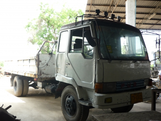 รถ 6 ล้อ MITSUBISHI  รุ่น FK415K  เลขเครื่อง 6D15-389688 เทอร์โบ  เลขตัวรถ FK415K-520604 กระบะยาว 5.50 เมตร