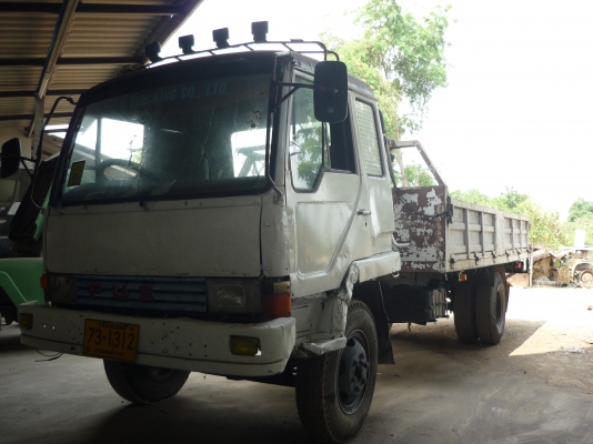 รถ 6 ล้อ MITSUBISHI  รุ่น FK415K  เลขเครื่อง 6D15-389688 เทอร์โบ  เลขตัวรถ FK415K-520604 กระบะยาว 5.50 เมตร