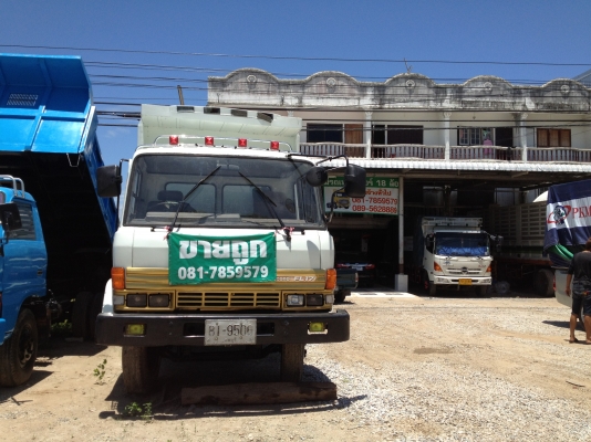 รถ 6 ล้อดั๊มเกษตร HINO กระบะยาว 4.50 เมตร เลขตัวรถ KL340-49978 เลขเครื่อง EH700-186200