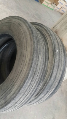 ** ราคา 2,300-2,900 ** ยาง 11R22.5 มือสองสวยๆ ปี 13-15 ราคาคุ้มๆ