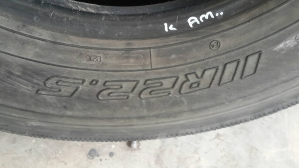 ** ราคา 2,300-2,900 ** ยาง 11R22.5 มือสองสวยๆ ปี 13-15 ราคาคุ้มๆ
