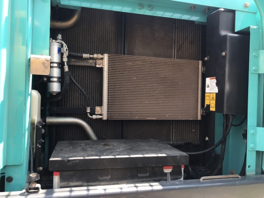 ขายแบคโฮ Kobelco รุ่น8  7,400ชั่วโมง สนใจติดต่อ 081-9426747