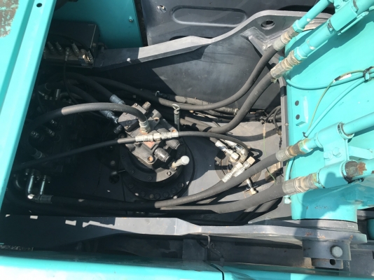 ขายแบคโฮ Kobelco รุ่น8  7,400ชั่วโมง สนใจติดต่อ 081-9426747