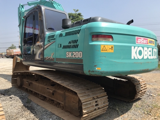 ขายแบคโฮ Kobelco รุ่น8  7,400ชั่วโมง สนใจติดต่อ 081-9426747