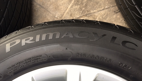 แม็ก Toyota Camry ขอบ 16 พร้อมยาง 215-60-16 ปลายปี 15