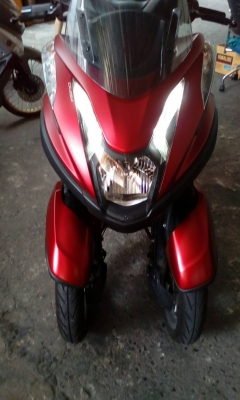 ขาย YAMAHA Tricity 125 i ปี 59 เครื่องดี **วิ่งน้อยมาก หกพันกว่าโล** ชุดสีสวย ไม่เคยล้ม เล่มพร้อมชุดโอน