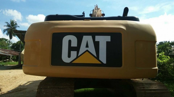 ขายดาวน์ รถแบ็คโฮ CAT 320D2 ใช้งานเพียง 62x ชั่วโมง สภาพนางฟ้า ทำงานสมบูรณ์ทุกระบบ ผ่อนมาแล้ว 15 งวด ขายดาวน์ รถแบ็คโฮ CAT 320D2 ใช้งานเพียง 62x ชั่วโมง สภาพนางฟ้า ทำงานสมบูรณ์ทุกระบบ ผ่อนมาแล้ว 15 งวด