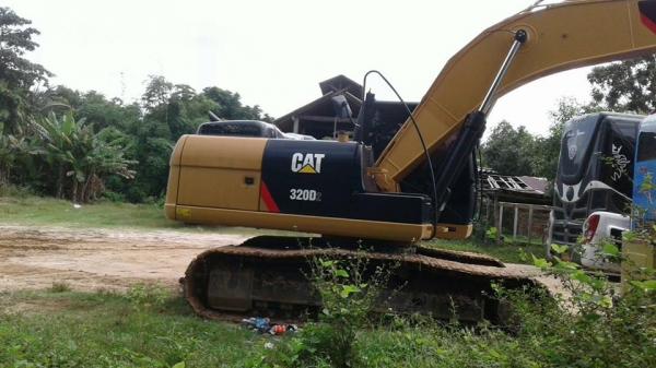 ขายดาวน์ รถแบ็คโฮ CAT 320D2 ใช้งานเพียง 62x ชั่วโมง สภาพนางฟ้า ทำงานสมบูรณ์ทุกระบบ ผ่อนมาแล้ว 15 งวด ขายดาวน์ รถแบ็คโฮ CAT 320D2 ใช้งานเพียง 62x ชั่วโมง สภาพนางฟ้า ทำงานสมบูรณ์ทุกระบบ ผ่อนมาแล้ว 15 งวด