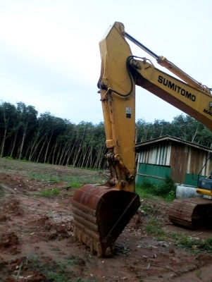 ขายดาวน์ รถแบ็คโฮ SUMITOMO SH210F-5 สภาพดี พร้อมใช้งาน
