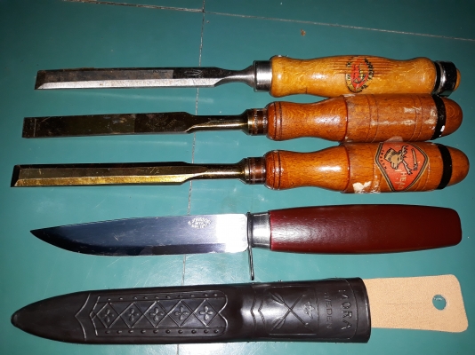 ขายสิ่วตราหัวกวางขนาด1/2"MADE IN SWEDEN.ใหม่เก่าเก็บ