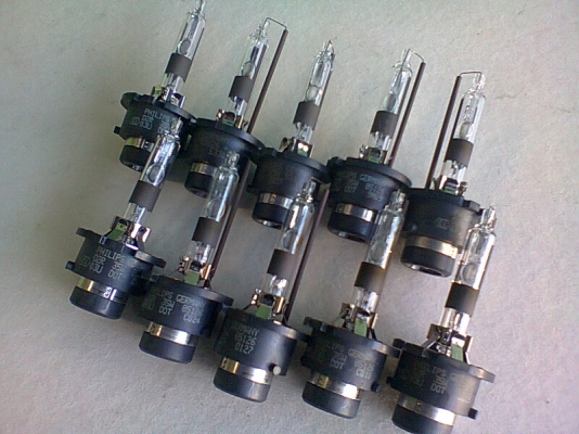 หลอดไฟซีนอลขั้ว D2R แท้ PHILPS