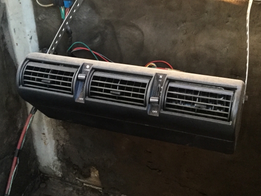 ขายรถแบคโฮ KATO HD-800