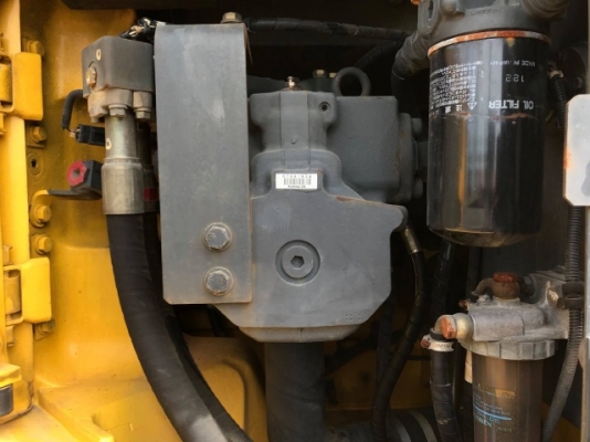 ขายรถแบคโฮ KOMATSU PC228US-3 (เทียบเท่ารุ่น 7) รถนอกนำเข้าจากญี่ปุ่น สภาพสวยพร้อมใช้งาน มีVDOการทำงานครับ ขายรถแบคโฮ KOMATSU PC228US-3 (เทียบเท่ารุ่น 7) รถนอกนำเข้าจากญี่ปุ่น สภาพสวยพร้อมใช้งาน มีVDOการทำงานครับ