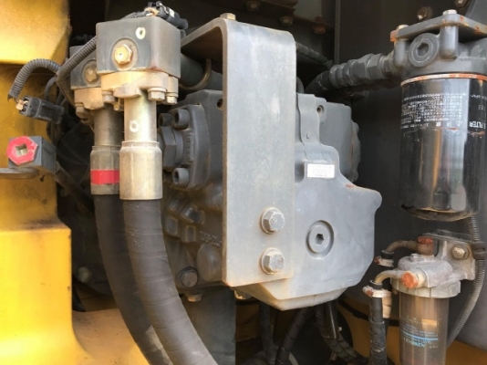 ขายรถแบคโฮ KOMATSU PC228US-3 (เทียบเท่ารุ่น 7) รถนอกนำเข้าจากญี่ปุ่น สภาพสวยพร้อมใช้งาน มีVDOการทำงานครับ ขายรถแบคโฮ KOMATSU PC228US-3 (เทียบเท่ารุ่น 7) รถนอกนำเข้าจากญี่ปุ่น สภาพสวยพร้อมใช้งาน มีVDOการทำงานครับ