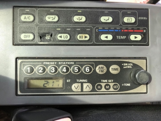 ขายรถแบคโฮ KOMATSU PC228US-3 (เทียบเท่ารุ่น 7) รถนอกนำเข้าจากญี่ปุ่น สภาพสวยพร้อมใช้งาน มีVDOการทำงานครับ ขายรถแบคโฮ KOMATSU PC228US-3 (เทียบเท่ารุ่น 7) รถนอกนำเข้าจากญี่ปุ่น สภาพสวยพร้อมใช้งาน มีVDOการทำงานครับ