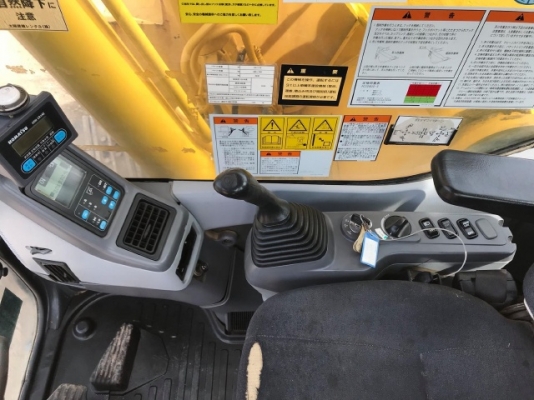 ขายรถแบคโฮ KOMATSU PC228US-3 (เทียบเท่ารุ่น 7) รถนอกนำเข้าจากญี่ปุ่น สภาพสวยพร้อมใช้งาน มีVDOการทำงานครับ ขายรถแบคโฮ KOMATSU PC228US-3 (เทียบเท่ารุ่น 7) รถนอกนำเข้าจากญี่ปุ่น สภาพสวยพร้อมใช้งาน มีVDOการทำงานครับ