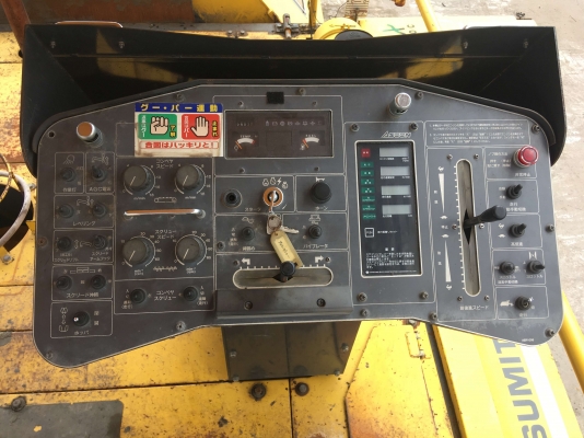 รถปูผิวทาง SUMITOMO : HA60C-3 2,900ชม.ระบบสั่น สับครบ สภาพสวยๆครับ ใช้งานยาวๆ ราคาไม่แรง รถปูผิวทาง SUMITOMO : HA60C-3 2,900ชม.ระบบสั่น สับครบ สภาพสวยๆครับ ใช้งานยาวๆ ราคาไม่แรง