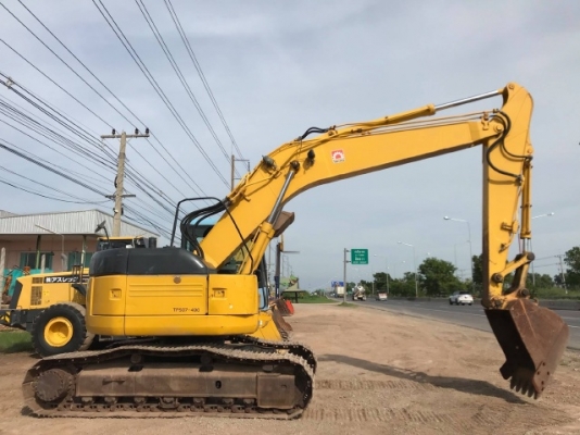 ขายรถแบคโฮ KOMATSU PC228US-3 (เทียบเท่ารุ่น 7) มีลายหัวกระแทก รถนอกนำเข้าจากญี่ปุ่น สภาพสวยพร้อมใช้ มีVDOครับ