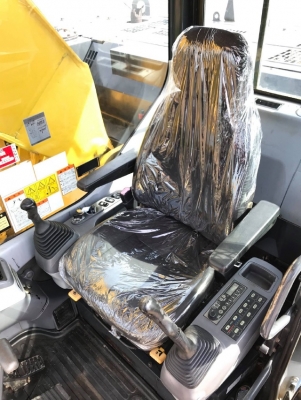 ขายรถแบคโฮ KOMATSU PC228US-3 (เทียบเท่ารุ่น 7) มีลายหัวกระแทก รถนอกนำเข้าจากญี่ปุ่น สภาพสวยพร้อมใช้ มีVDOครับ