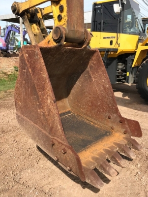 ขายรถแบคโฮ KOMATSU PC228US-3 (เทียบเท่ารุ่น 7) มีลายหัวกระแทก รถนอกนำเข้าจากญี่ปุ่น สภาพสวยพร้อมใช้ มีVDOครับ