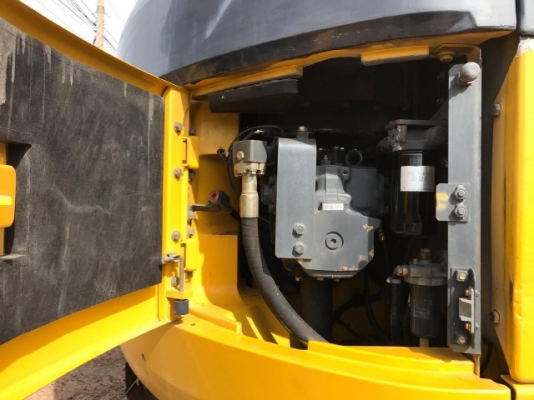 ขายรถแบคโฮ KOMATSU PC228US-3 (เทียบเท่ารุ่น 7) มีลายหัวกระแทก รถนอกนำเข้าจากญี่ปุ่น สภาพสวยพร้อมใช้ มีVDOครับ