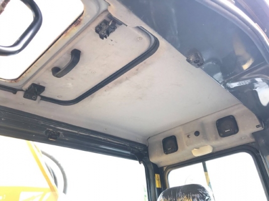 ขายรถแบคโฮ KOMATSU PC228US-3 (เทียบเท่ารุ่น 7) มีลายหัวกระแทก รถนอกนำเข้าจากญี่ปุ่น สภาพสวยพร้อมใช้ มีVDOครับ