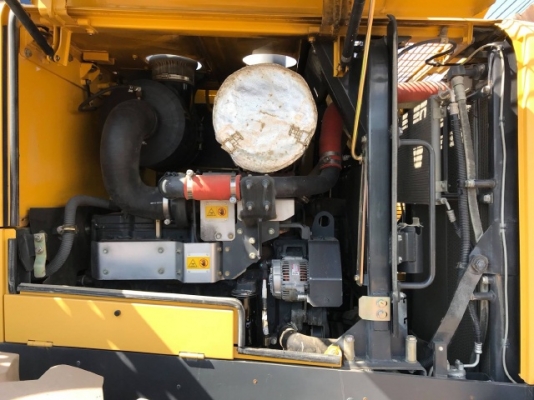 ขายรถตักล้อยาง KOMATSU WA380-6 ปี 2012 รถนอกนำเข้าจากญี่ปุ่น สภาพสวยพร้อมใช้งาน มีVDOการทำงานครับ ขายรถตักล้อยาง KOMATSU WA380-6 ปี 2012 รถนอกนำเข้าจากญี่ปุ่น สภาพสวยพร้อมใช้งาน มีVDOการทำงานครับ