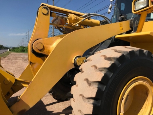 ขายรถตักล้อยาง KOMATSU WA380-6 ปี 2012 รถนอกนำเข้าจากญี่ปุ่น สภาพสวยพร้อมใช้งาน มีVDOการทำงานครับ ขายรถตักล้อยาง KOMATSU WA380-6 ปี 2012 รถนอกนำเข้าจากญี่ปุ่น สภาพสวยพร้อมใช้งาน มีVDOการทำงานครับ