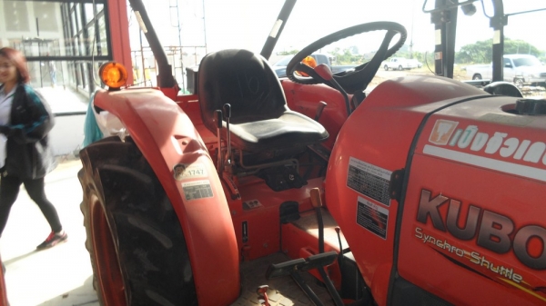 L3608 + ใบมีดดันดิน ราคาเบาๆเพียง 210,000 เท่านั้น