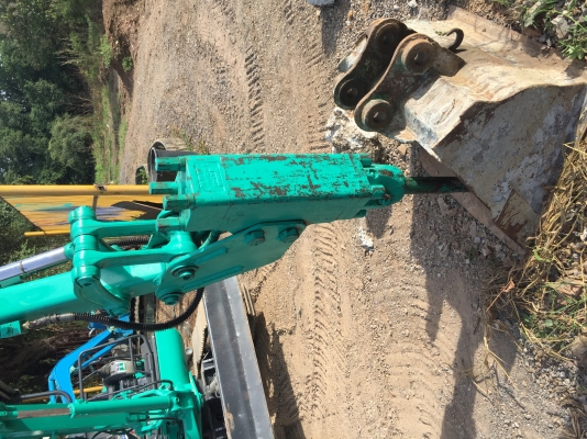 ขาย หัวกระแทก Pc20,Pc30 เก่านอกติดรถ       ????ราคา 70,000 บาท???? ติดต่อ 096-3268553 (สถิตย์พันธ์) ID LINE 0963268553