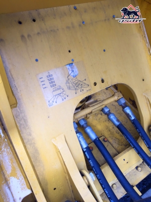 ขายรถแบ็คโฮ CAT 320D (Japan) ใช้งานเพียง 6,774 ชั่วโมง สภาพนางฟ้า