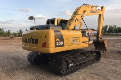ขาย!! >>> Komatsu Pc200 รุ่น 8MO สภาพเต็ม ไมล์ 6,200ชั่วโมง มี PM 7,000 ชั่วโมง ราคาเข้ามาคุยกันได้ <<< เบอร์ติดต่อ 098-7155789 086-4631102