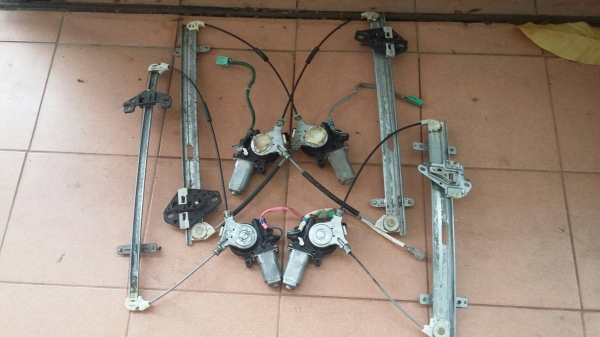 ขายอะไหล่ Honda CRV